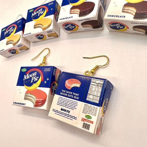 Moon Pie Earrings - Snack Cake Boxes - Mini Brands Earrings - Food Earrings - Picture 4 of 10